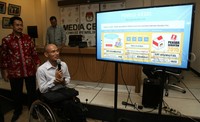Kemudian, pada lomba kategori khusus, juara pertama diraih aplikasi Blindformation. Aplikasi ini guna membantu penyandang disabilitas mengakses informasi.