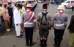 Polisi di Banyumas Berpakaian Pejuang