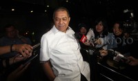 Hasban Ritonga diperiksa sebagai saksi terkait kasus suap dana Bansos dan interpelasi di DPRD Sumut dengan tersangka Gubernur Non Aktif Sumut Gatot Pujo Nugroho.