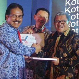 Tender Elektronik Bikin Jabar Hemat APBD Rp 338 Miliar