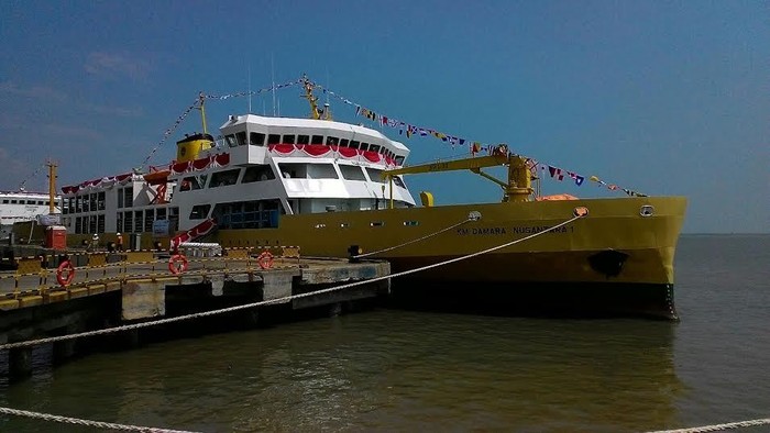 RI Kini Punya Kapal Ternak, Jonan: Angkut Sapi Hemat 40%