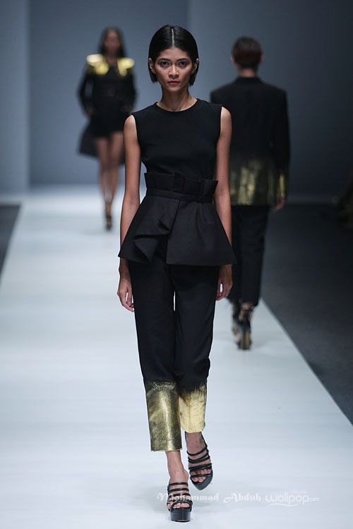 Yosafat Dwi Kurniawan Jakarta Fashion Week 2016 at Senayan City. Jakarta. [Foto: Mohammad Abduh/Wolipop]