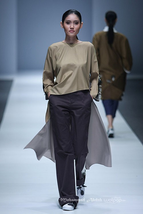 Rama Dauhan Jakarta Fashion Week 2016 at Senayan City. Jakarta. [Foto: Mohammad Abduh/Wolipop]