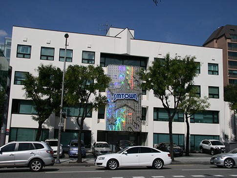 SM Entertainment Jajal Industri Musik EDM dan Hip-hop 2016