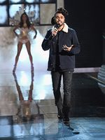 The Weeknd, Selena dan Ellie Goulding di Antara Malaikat Seksi