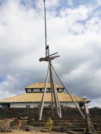 Kasulana Tombi didirikan di akhir abad ke-17, pada masa pemerintahan Sultan Sakiuddin Darul Alam. Tiang ini dipakai untuk mengibarkan Longa-longa atau bendera Kesultanan Buton (Kurnia/detikTravel)