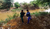 Pencak silat juga ditampilkan di Hari Ciliwung 2015.