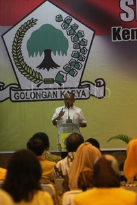 'Walaupun Partai Golkar di luar pemerintahan, tetapi Golkar tetap memberikan dukungan kepada pemerintah untuk kepentingan rakyat' kata Ical dalam sambutannya. Lamhot Aritonang/detikFoto.