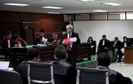 OC Kaligis Diperiksa Sebagai Terdakwa