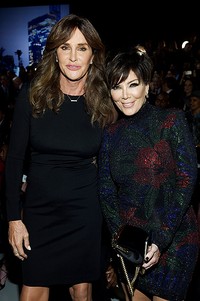 Caitlyn dan Kris hadir untuk melihat aksi putri mereka di Fashion Show Victoria's Secret yang digelar di New York. Dimitrios Kambouris/Getty Images for Victoria's Secret/detikFoto.