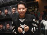 Ayu Ting Ting hingga Rossa Hadiri Peluncuran Buku Ivan Gunawan