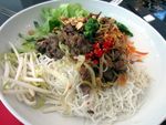 Nikmatnya Racikan Pho Bo Otentik di Yeu Saigon Cafe