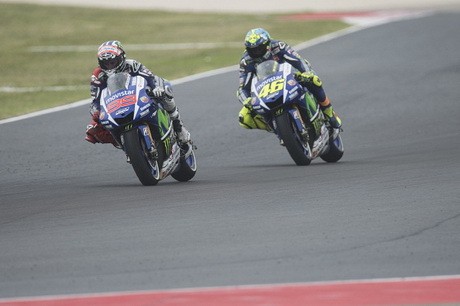 Yamaha Yakin Rossi-Lorenzo Tak Butuh Dinding Pemisah