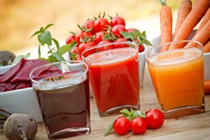 Turunkan Kolesterol dan Asam Urat dengan Kombinasi Jus Sayuran Ini