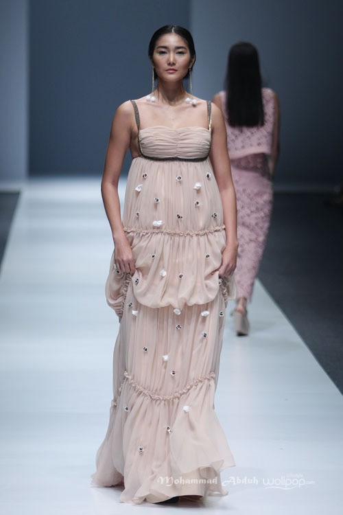 Tertia Endah Jakarta Fashion Week 2016 at Senayan City. Jakarta. [Foto: Mohammad Abduh/Wolipop]