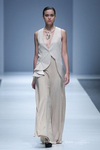 ERI by Eridani Jakarta Fashion Week 2016 at Senayan City. Jakarta. [Foto: Mohammad Abduh/Wolipop]