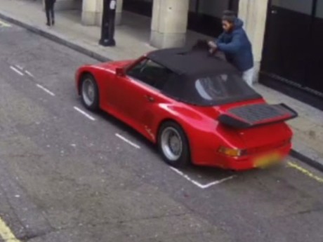 Pencuri Bodoh Ini Kebingungan Saat Ingin Menggasak Porsche