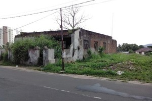 Datang ke Rumah Paling Angker di Lampung, Berani?