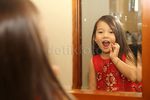 Aww, Lucunya Anak Jennifer dan Irfan Bachdim!