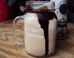 Lezatnya Cordon Bleu dan Hersey Chocolate Milkshake di Momo Milk Barn