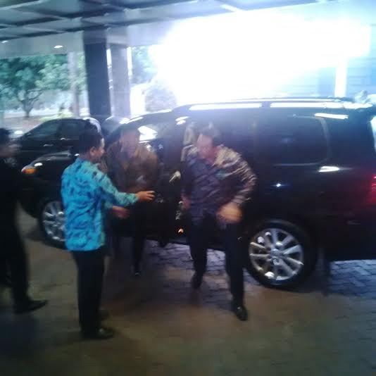 Bahas Distribusi Sapi, Ahok Merapat ke Kantor Amran