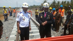 Pemasangan Pertama Rel Kereta Trans Sulawesi Dimulai Hari Ini