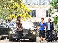 Mereka tiba bersama menaiki Bentley hitam bernopol B 666 ANE. Pool/Noel/detikFoto.
