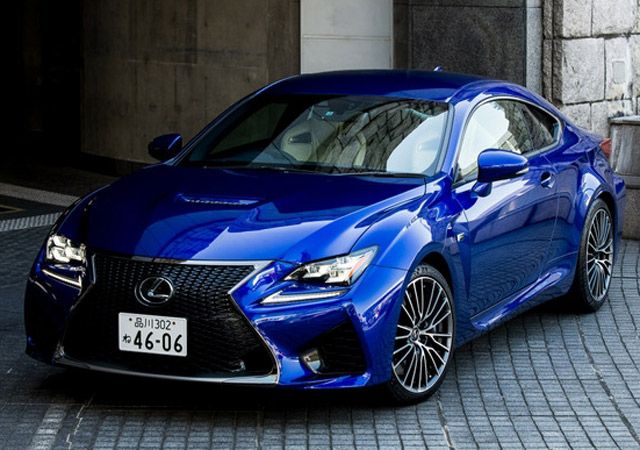 Lexus RC F Terbaru yang Nyaman dan Stabil