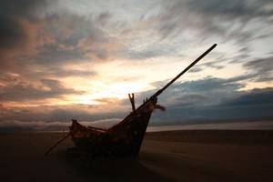 Alue Naga, Pantai dengan Sunset Indah di Aceh
