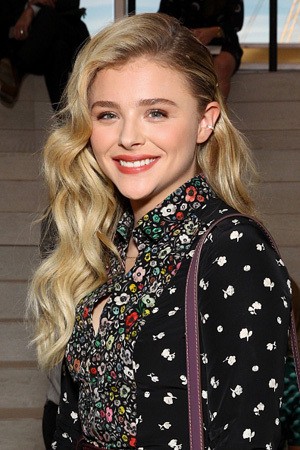 Chloe Moretz Bintangi Film Putri Duyung?