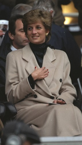 Mantan Pacar Putri Diana Berniat Jual Surat-surat Cinta Mereka