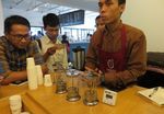 Belajar Cupping, Brewing Hingga Blending di Coffee Class