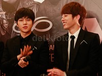 L dan Sungyeol.