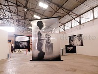 Charles Esche menyebut display Jakarta Biennale kali ini dengan konsep kampung urban. Termasuk karya seni di kampung ke-3 yang sarat dengan isu politik.