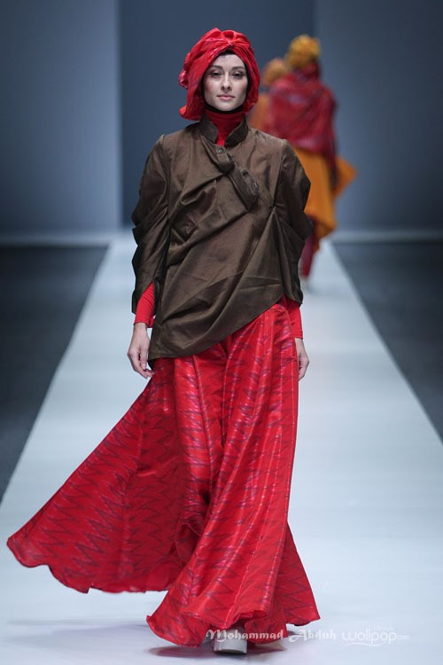 Meccanism by Zaskia Adya Mecca Divine. Jakarta Fashion Week 2016 at Senayan City. Jakarta. [Foto: Mohammad Abduh/Wolipop]