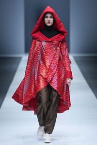 Meccanism by Zaskia Adya Mecca Divine. Jakarta Fashion Week 2016 at Senayan City. Jakarta. [Foto: Mohammad Abduh/Wolipop]