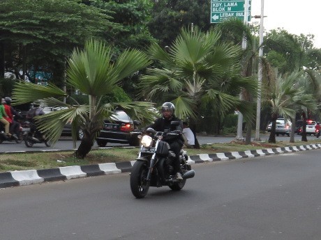 Sekilas Merasakan Impresi Moto Guzzi Audace Bermesin 1400cc