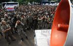 Minta Diangkat Jadi PNS,  Satpol PP Demo Istana
