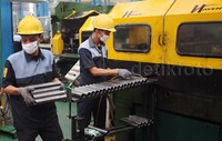 Pipa baja siap untuk dipasarkan. Hingga akhir Oktober 2015, Spindo sudah menjual 313.924 ton pipa baja.