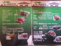 Ragam menu khas Betawi di Saung Bang Pitung.