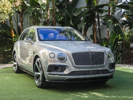 Edisi Perdana SUV Bentley Bentayga Hanya Dibuat 608 Unit