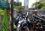 Parkir Sembarangan, Pentil Motor Dicabut