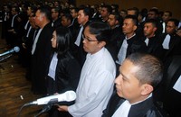 Sebanyak 425 calon advokat dilantik di Pengadilan Tinggi Bandung. Ist/Peradi.