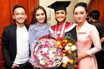 Ayu Ting Ting dan Zaskia 'Gotik' Ikut Rayakan Kelulusan Jupe