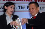 Buyung Poetra Sembada Jual Saham Rp 335 Miliar di Bursa