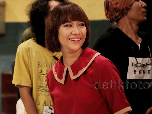 Yuk, Intip BCL Syuting Film 'My Stupid Boss' Yuk, Intip BCL Syuting Film 'My Stupid Boss'