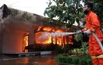 Api Melahap Sebuah Rumah di Cilandak Barat