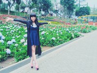 Jennifer Tungka saat berpose belum lama ini di Taman Rekreasi Selecta di Kota Batu, Malang. (Dok Pribadi)