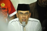 Aswan akhirnya buka-bukaan soal tudingan miring yang beberapa minggu ini menghantamnya. Sang ustad mengatakan, ucapan dari mantan istri keduanya, Rima tak sepenuhnya benar. Pool/Noel/detikFoto.