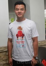 Gaya Macho Dion Wiyoko